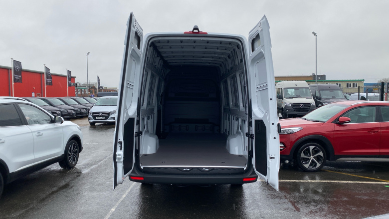 Mercedes-Benz Sprinter 315Cdi L3 Diesel Rwd 3.5t H2 Pro Van 9G-Tronic